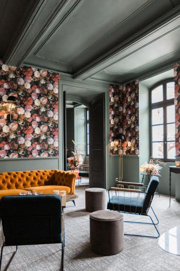 Le Victoria Boutique Hotel سانت-بول-تروا-تشاتو المظهر الخارجي الصورة